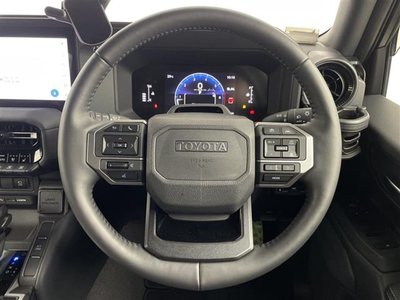 صورة 8 لـ 2024 Toyota LAND CRUISER 250