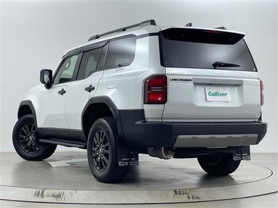 صورة 43 لـ 2024 Toyota LAND CRUISER 250