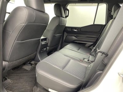 صورة 26 لـ 2024 Toyota LAND CRUISER 250