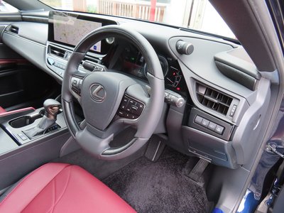 2023 Lexus ES thumbnail 62
