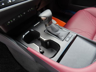 2023 Lexus ES thumbnail 70