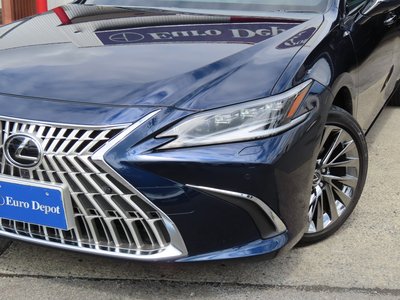 2023 Lexus ES photo 5