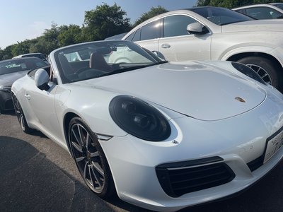 2016 Porsche 911 photo 2