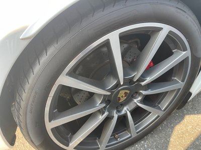 2016 Porsche 911 thumbnail 18