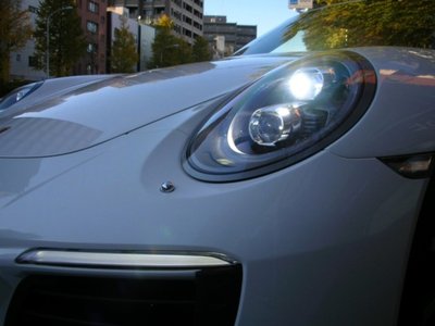 2016 Porsche 911 thumbnail 24