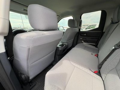2023 Toyota TUNDRA thumbnail 33