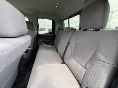 2023 Toyota TUNDRA thumbnail 35