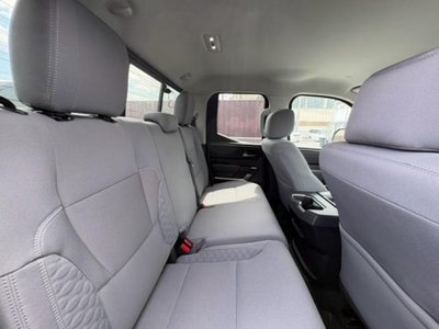 2023 Toyota TUNDRA thumbnail 37