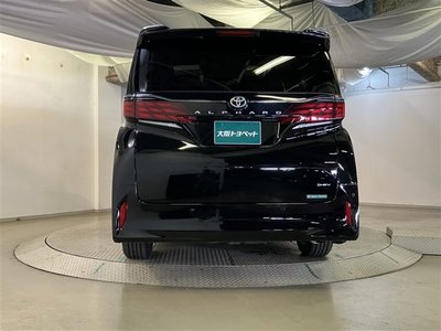 صورة 11 لـ 2023 Toyota ALPHARD