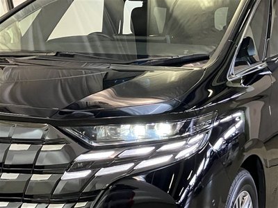 صورة 38 لـ 2023 Toyota ALPHARD