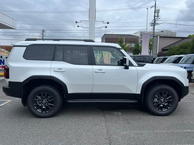 2026 Toyota LAND CRUISER 250 photo 11