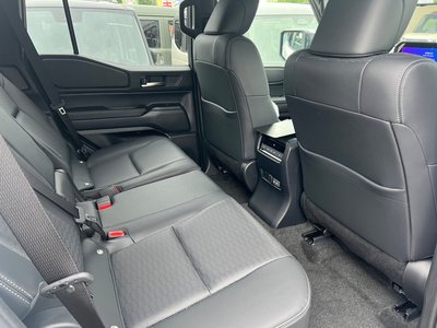 2026 Toyota LAND CRUISER 250 thumbnail 36