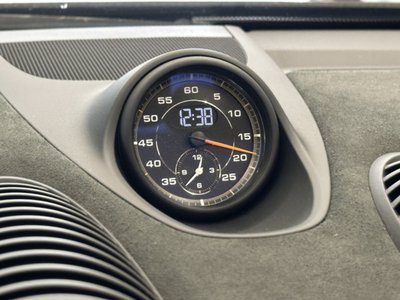 2025 Porsche 718 SPYDER photo 12