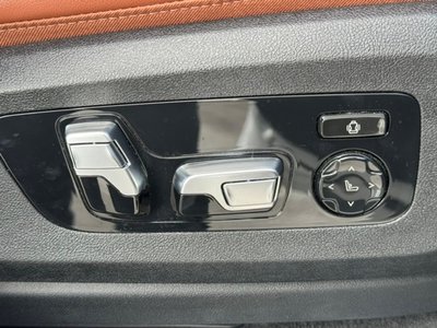 2021 BMW X5 thumbnail 18