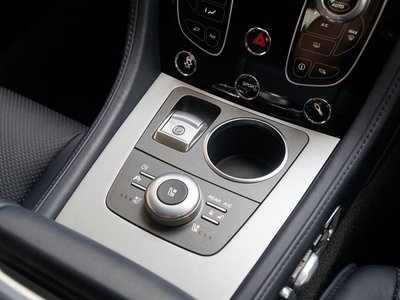 صورة مصغرة 20 لـ 2016 Aston Martin RAPIDE