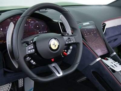 صورة 6 لـ 2026 Ferrari ROMA SPIDER