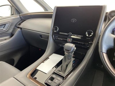 2025 Toyota ALPHARD — фото 28