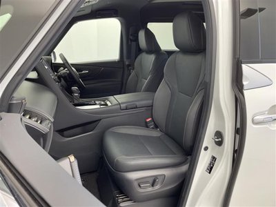 2025 Toyota ALPHARD — фото 12