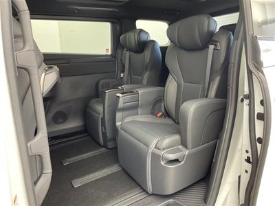 2025 Toyota ALPHARD — фото 14