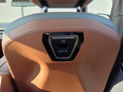 2025 BMW 5 SERIES thumbnail 53