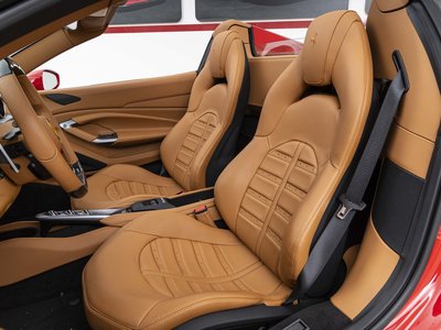 2022 Ferrari F8 SPIDER — фото 16