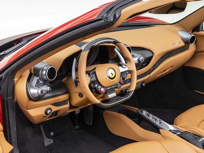 2022 Ferrari F8 SPIDER — фото 13