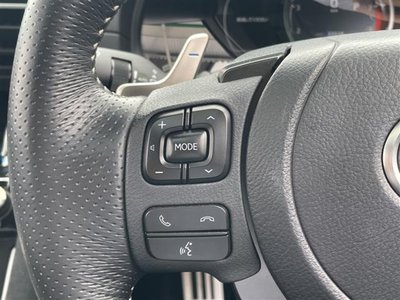 2023 Lexus IS photo 3