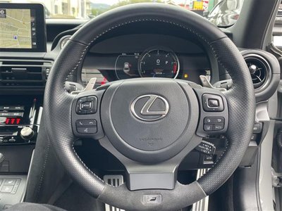 2023 Lexus IS photo 2