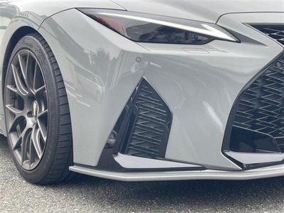 2023 Lexus IS thumbnail 31