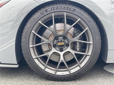 2023 Lexus IS thumbnail 34