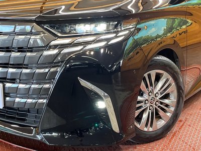 2024 Toyota ALPHARD — фото 13
