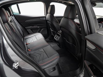 صورة مصغرة 53 لـ 2023 Maserati GRECALE