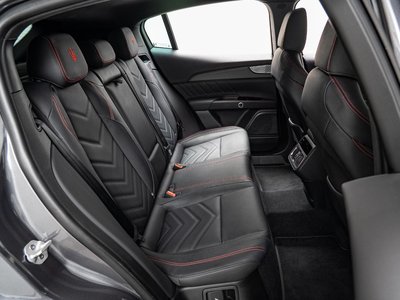 صورة مصغرة 10 لـ 2023 Maserati GRECALE