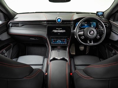 صورة مصغرة 4 لـ 2023 Maserati GRECALE
