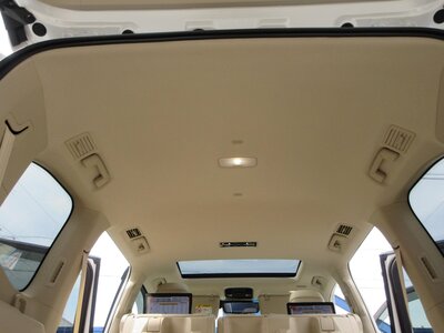 2023 Toyota LAND CRUISER 300 — фото 148