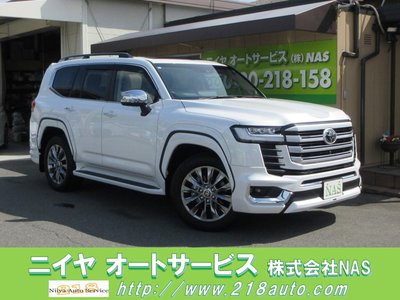 2023 Toyota LAND CRUISER 300 — фото 2
