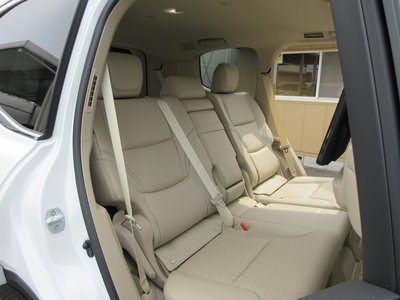 2023 Toyota LAND CRUISER 300 — фото 142