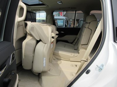 2023 Toyota LAND CRUISER 300 — фото 143