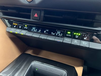 2025 Toyota CROWN SPORT thumbnail 53