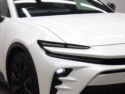 2025 Toyota CROWN SPORT thumbnail 18