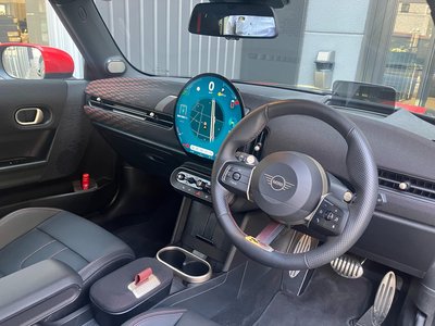 صورة 34 لـ 2025 MINI COOPER