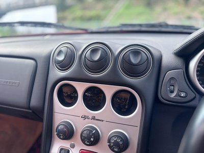 2001 ALFA Romeo ALFA SPIDER — миниатюра 38
