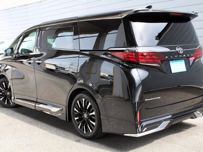 صورة مصغرة 31 لـ 2023 Toyota ALPHARD