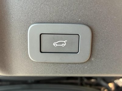 2025 LAND Rover RANGE ROVER EVOQUE thumbnail 24