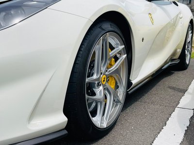 2020 Ferrari 812 SUPERFAST — миниатюра 29