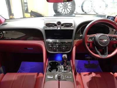 2023 Bentley BENTAYGA 照片 11