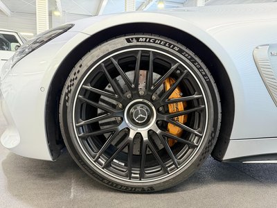 2025 Mercedes-BENZ GT AMG — фото 10