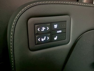 2026 Toyota ALPHARD — фото 11