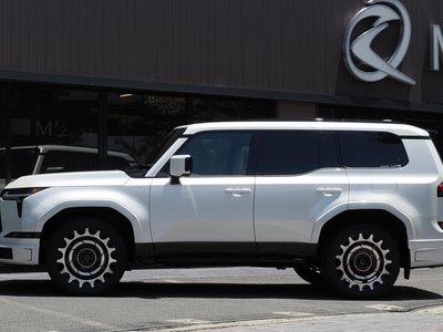 2025 Lexus GX — фото 13