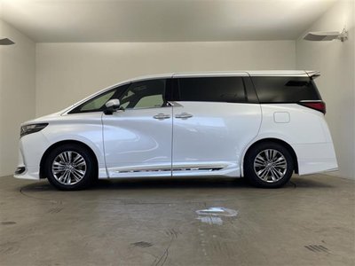 صورة 35 لـ 2025 Toyota ALPHARD